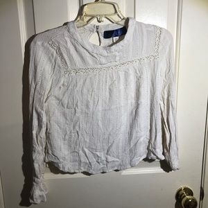Francesca’s white lace embroidered blouse size XXS
